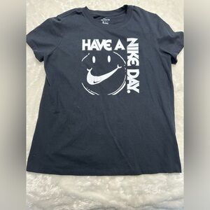 Size large Nike shirt